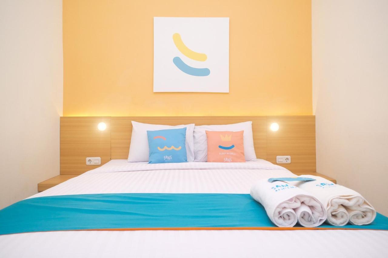 Sans Hotel Aurum Majapahit Semarang Exteriér fotografie